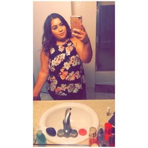 Meet your Posher, Cherry cruz